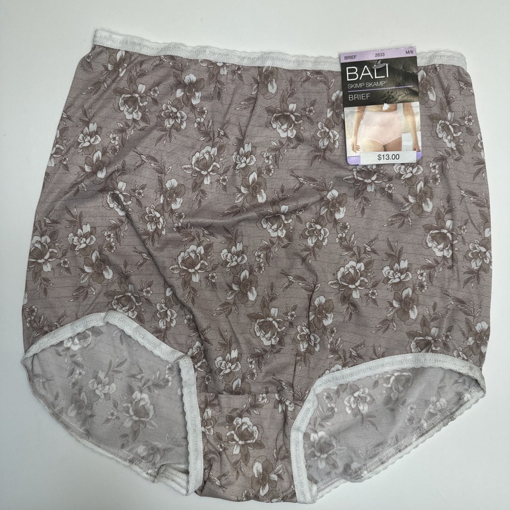 Bali Skimp Skamp Brief Panty M/6 Full Coverage Nylon Panties NWT 2633 Floral
